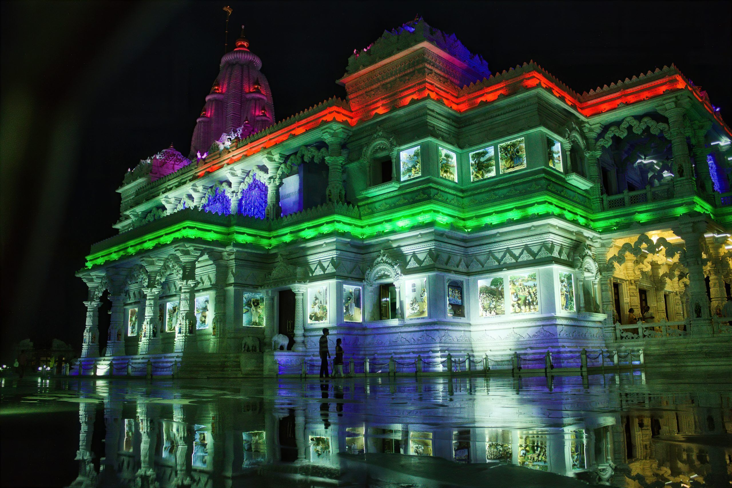 Breathtaking Prem Mandir Vrindavan 2022